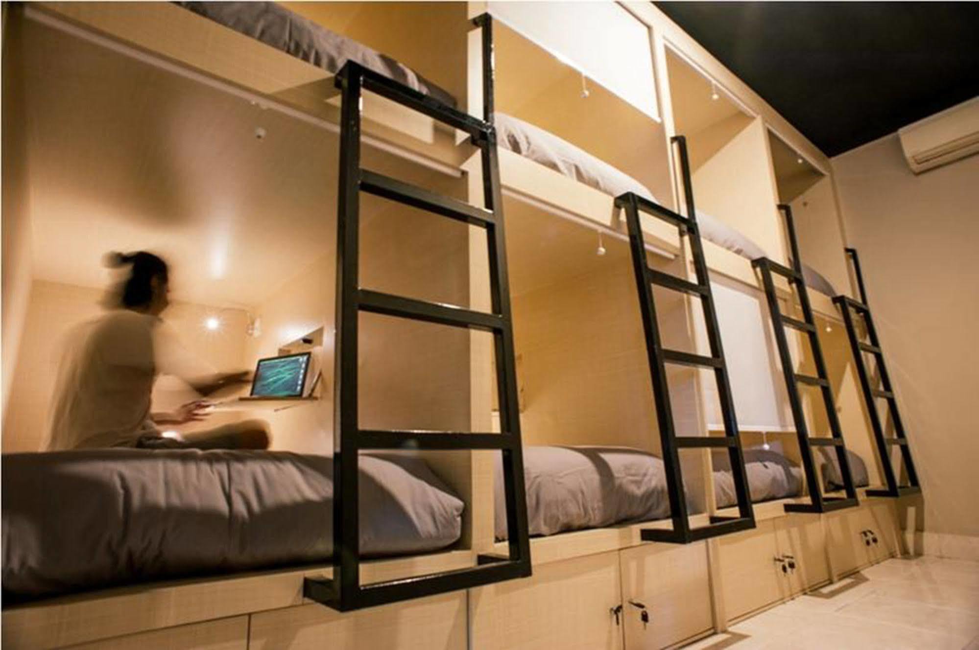 Bedplus Backpacker Kuta Legian Kültér fotó